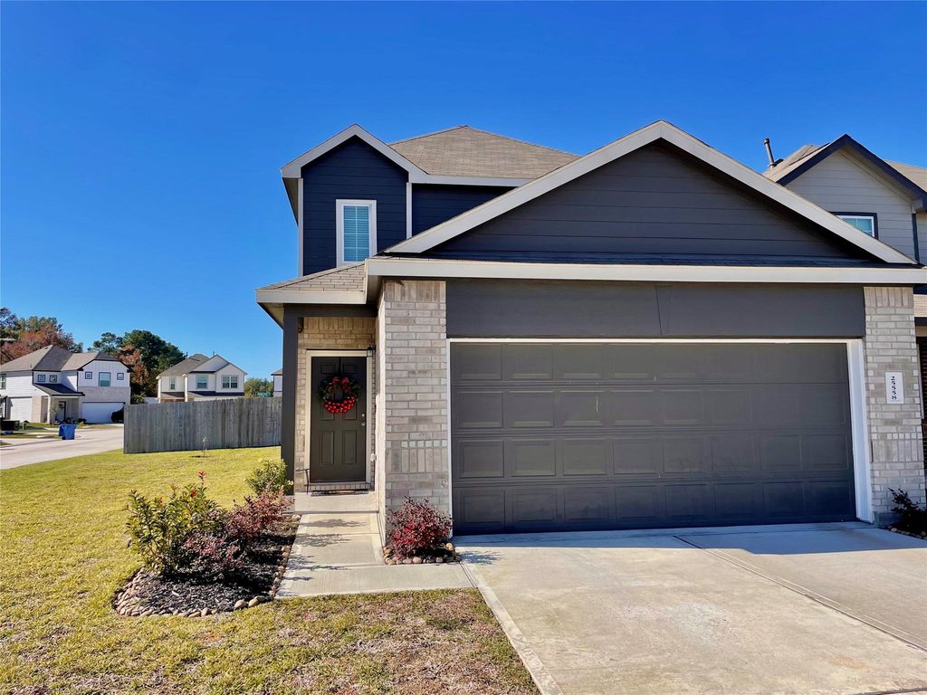 25558 Woodmere Spur Lane, Porter, TX 77365
