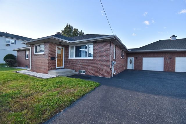 541 Grattan, Chicopee, MA 01020