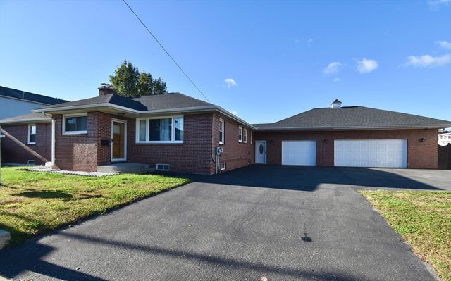 541 Grattan, Chicopee, MA 01020