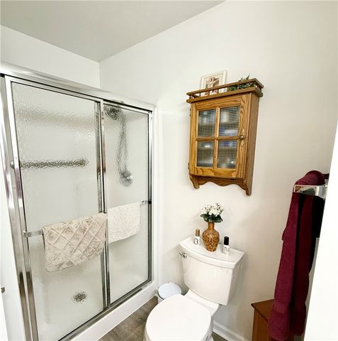 194 Woodhawk Ln, Franklin Twp, PA 16001