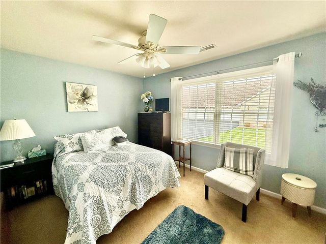 194 Woodhawk Ln, Franklin Twp, PA 16001