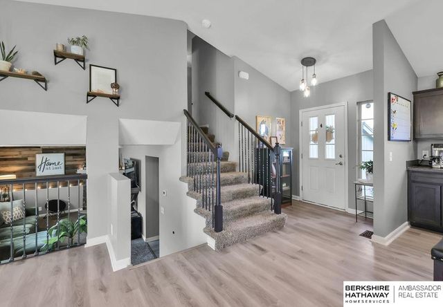 7510 N 143rd Avenue Circle, Omaha, NE 68142