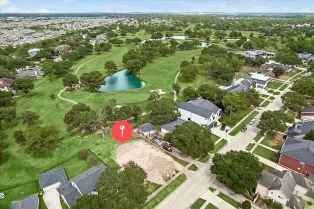3036 Green Tee Drive, Pearland, TX 77581