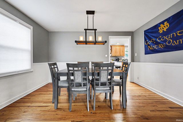 1614 Cedar Street, South Bend, IN 46617
