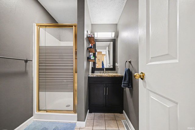 1614 Cedar Street, South Bend, IN 46617