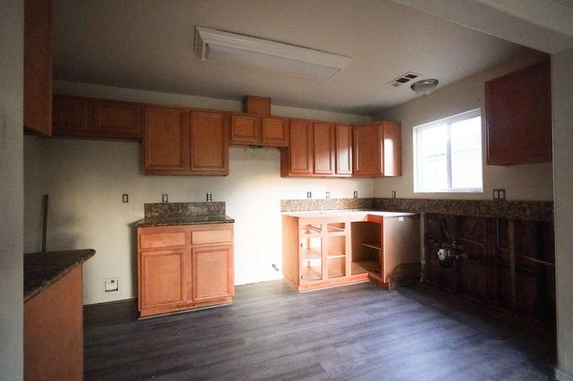 3919 Huron St, Sacramento, CA 95838