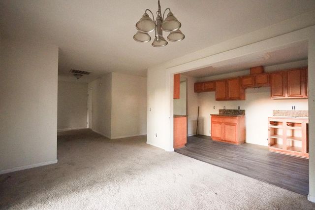 3919 Huron St, Sacramento, CA 95838