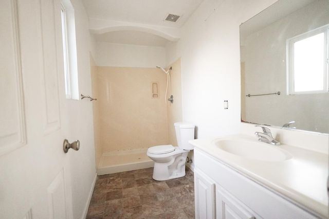 3919 Huron St, Sacramento, CA 95838