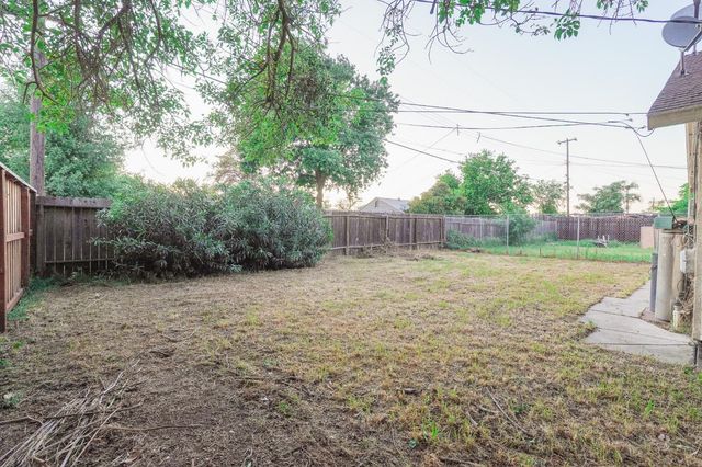 3919 Huron St, Sacramento, CA 95838