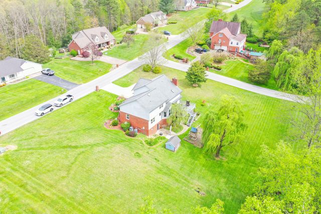 1901 Mallard Drive, London, KY 40741