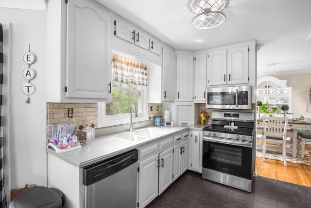 1901 Mallard Drive, London, KY 40741