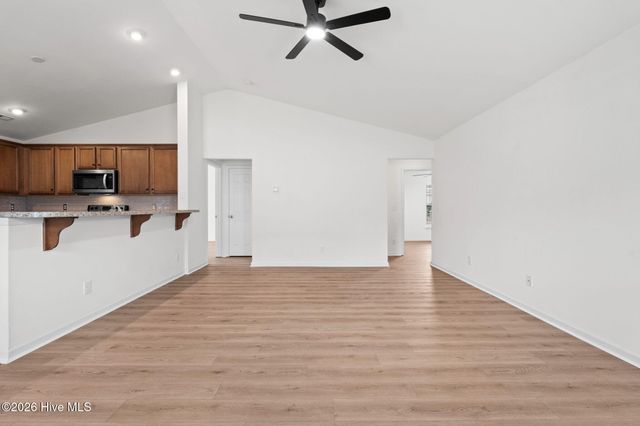 2107 Jarvis Lane NW, Calabash, NC 28467