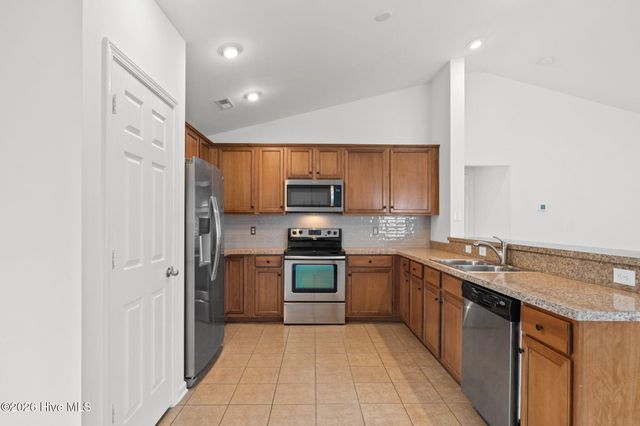 2107 Jarvis Lane NW, Calabash, NC 28467