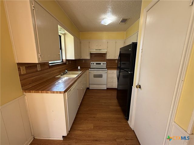 202 Spur Drive, Copperas Cove, TX 76522