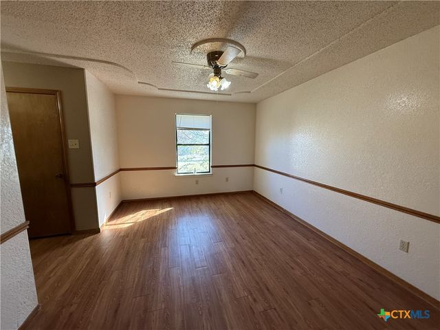 202 Spur Drive, Copperas Cove, TX 76522