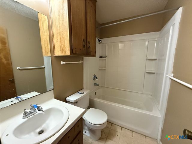 202 Spur Drive, Copperas Cove, TX 76522