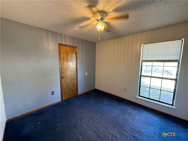 202 Spur Drive, Copperas Cove, TX 76522