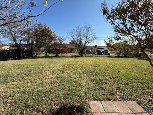202 Spur Drive, Copperas Cove, TX 76522