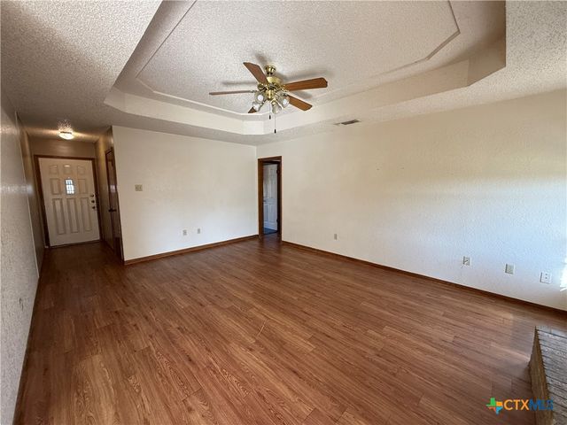 202 Spur Drive, Copperas Cove, TX 76522