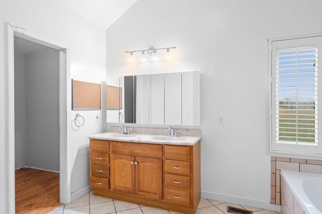 7289 Woodfin Rd, Christiana, TN 37037