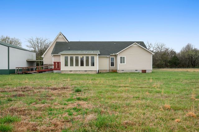 7289 Woodfin Rd, Christiana, TN 37037