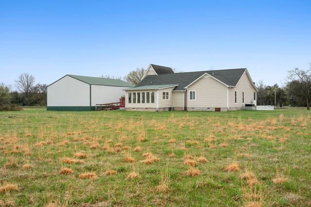 7289 Woodfin Rd, Christiana, TN 37037