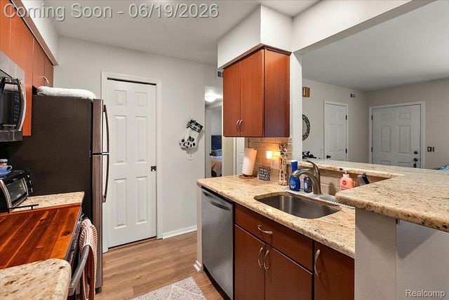 399 Spring Brooke Drive, Brighton, MI 48116