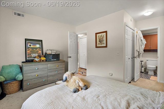 399 Spring Brooke Drive, Brighton, MI 48116