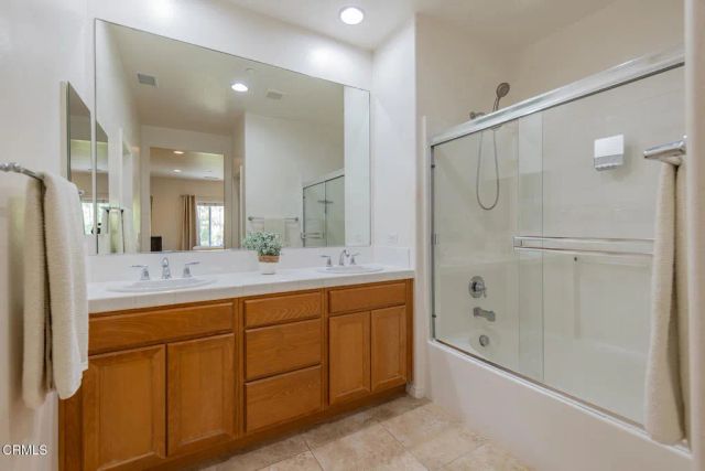 735 Garonne Street, Oxnard, CA 93036