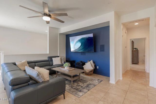 735 Garonne Street, Oxnard, CA 93036