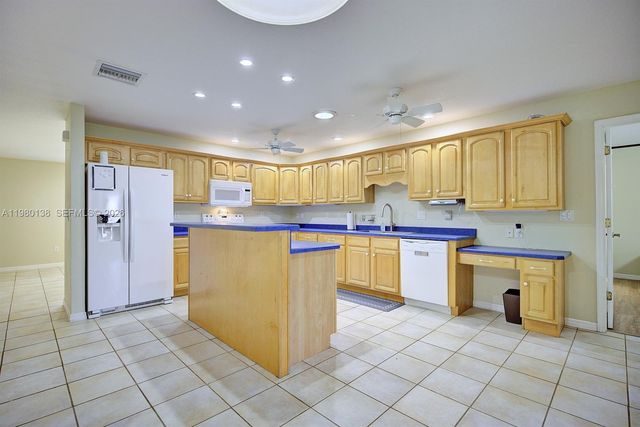 1521 Lancia Avenue, Sebring, FL 33872