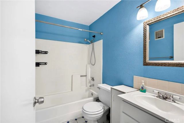 550 Orange 216, Long Beach, CA 90802
