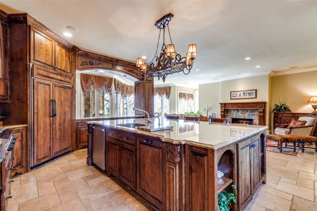 4735 Stonehollow Way, Dallas, TX 75287