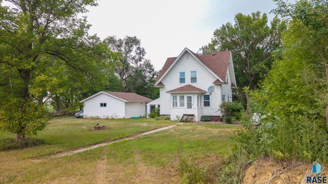 48053 259th St Street, Brandon, SD 57005