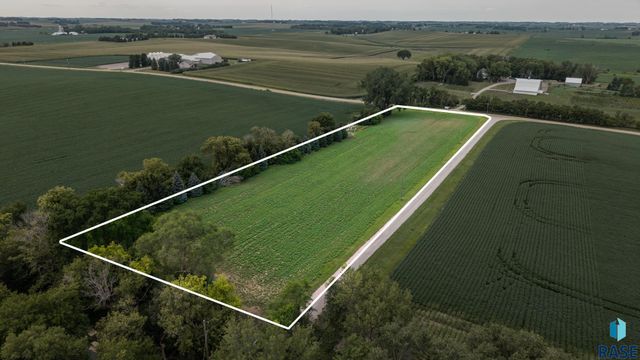 48053 259th St Street, Brandon, SD 57005