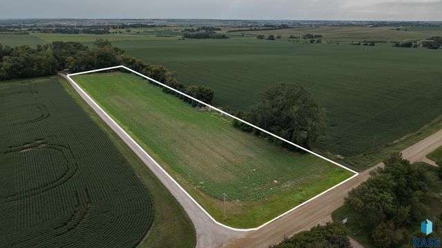 48053 259th St Street, Brandon, SD 57005