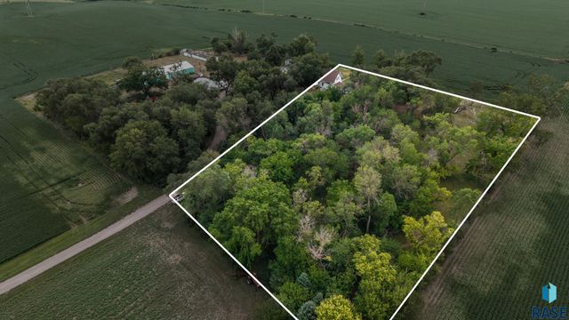 48053 259th St Street, Brandon, SD 57005