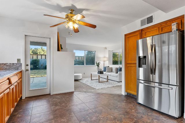 3504 Misty Morning Cir, Sacramento, CA 95827