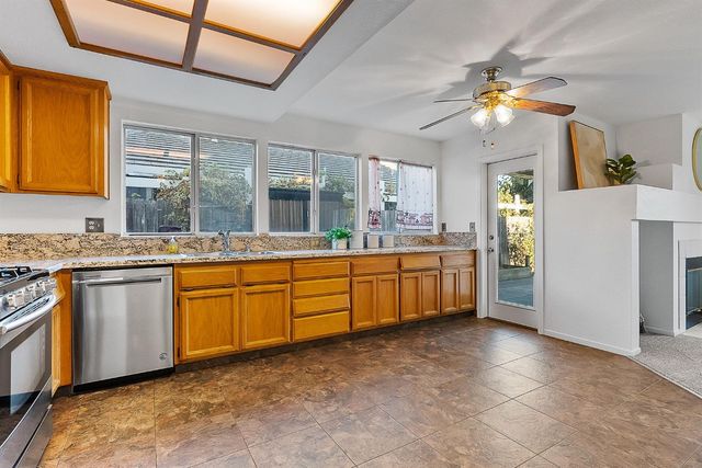 3504 Misty Morning Cir, Sacramento, CA 95827