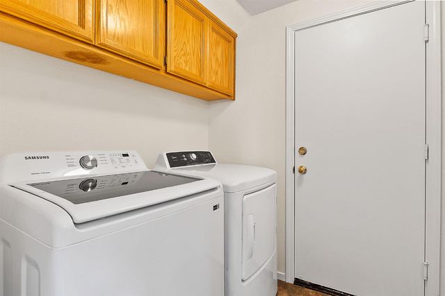 3504 Misty Morning Cir, Sacramento, CA 95827