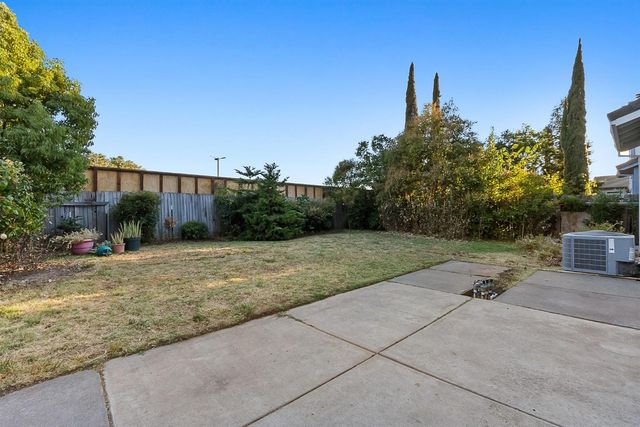 3504 Misty Morning Cir, Sacramento, CA 95827