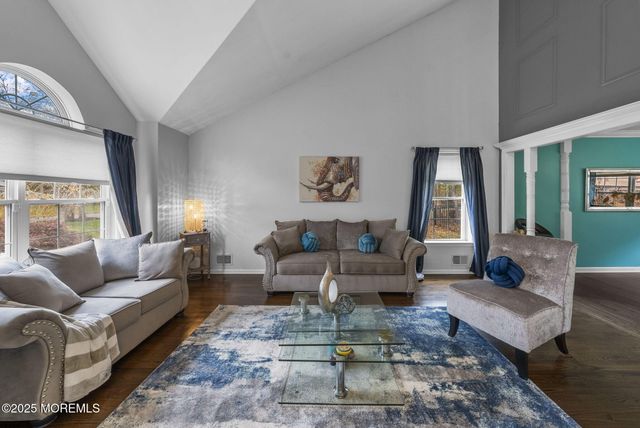 378 Sapphire Drive, Jackson, NJ 08527