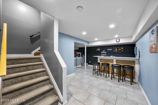 378 Sapphire Drive, Jackson, NJ 08527