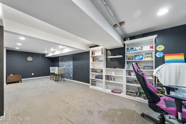 378 Sapphire Drive, Jackson, NJ 08527