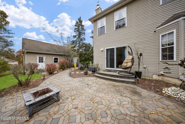 378 Sapphire Drive, Jackson, NJ 08527