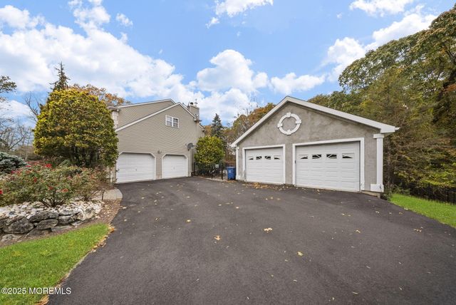 378 Sapphire Drive, Jackson, NJ 08527