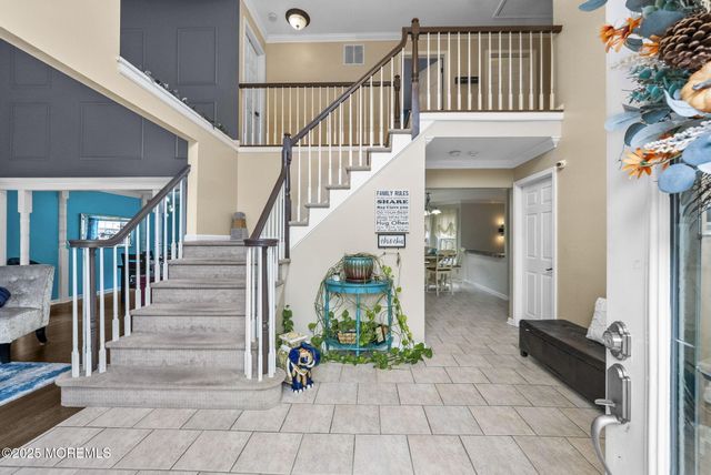 378 Sapphire Drive, Jackson, NJ 08527