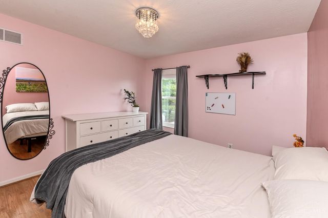 1470 Stableview Circle, Hamilton Twp, OH 45039