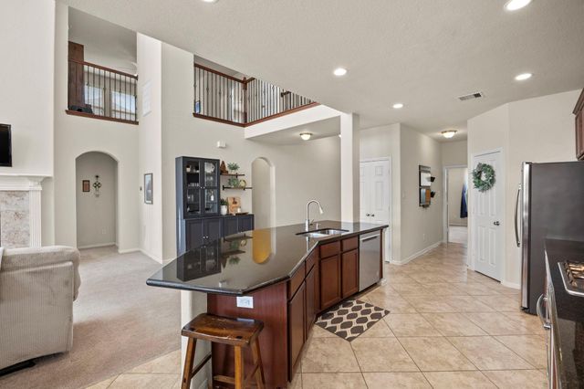 9402 Wheatfield Lane, Rosenberg, TX 77469