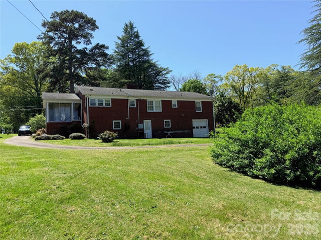 261 Old Caroleen Road, Forest City, NC 28043